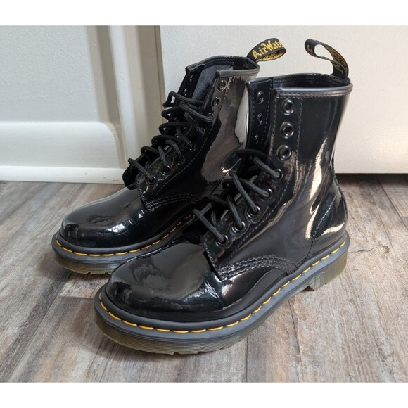 NWOB Dr Martens 1460 Women's Patent Leather Lace Up Boots Black US Size 5 UK 3 - Picture 1 of 6